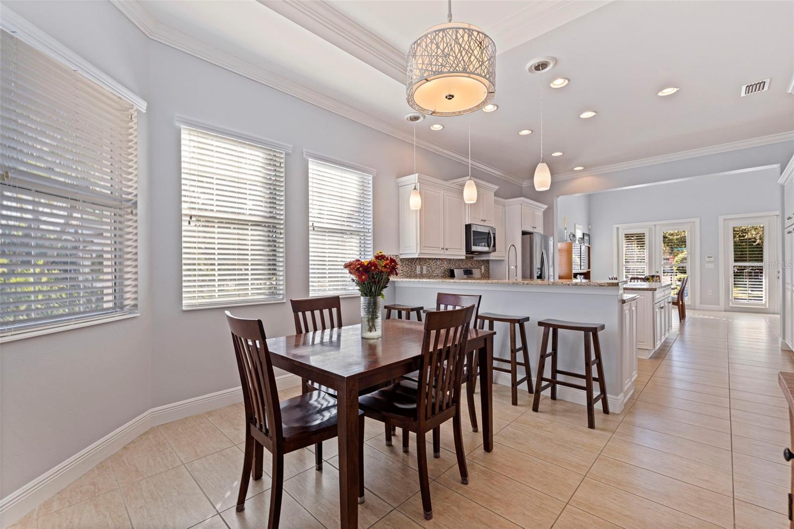 6101 YEATS MANOR DR, TAMPA, FL — photo 16