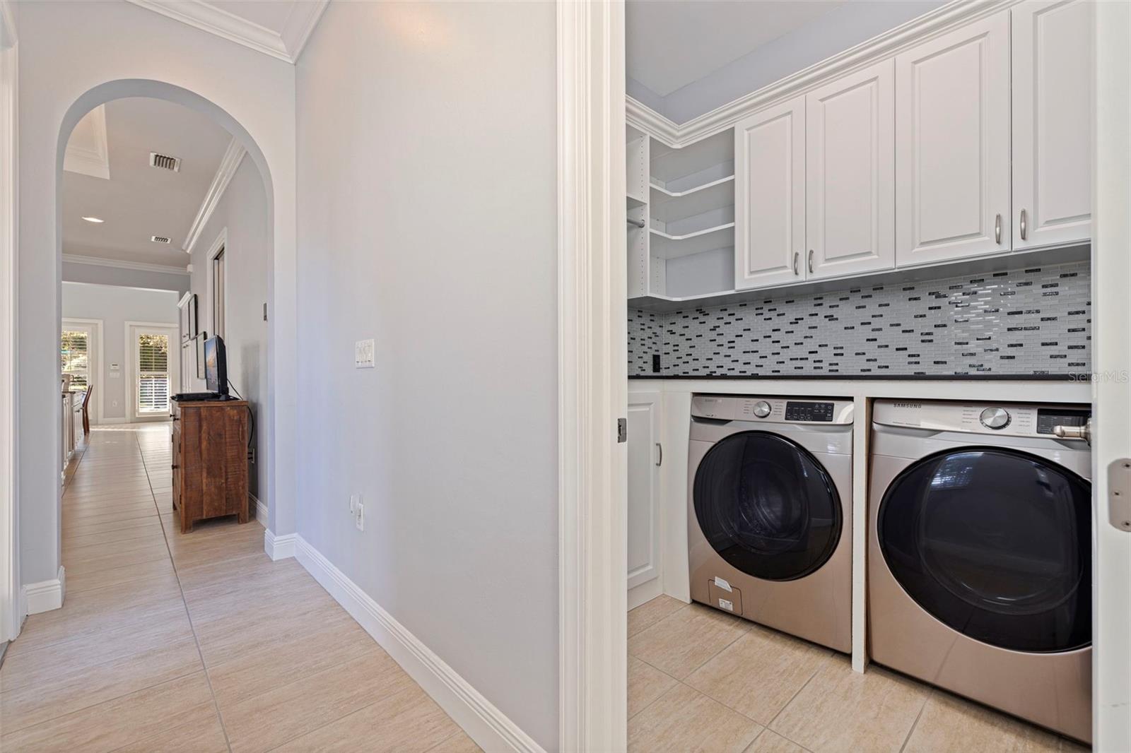 6101 YEATS MANOR DR, TAMPA, FL — photo 21