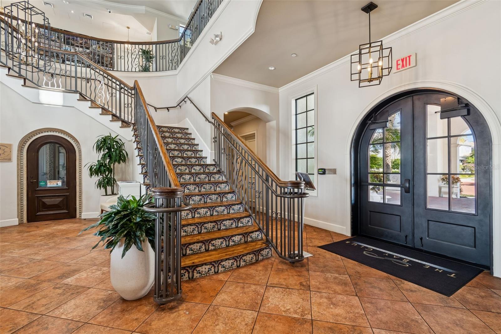 6101 YEATS MANOR DR, TAMPA, FL — photo 45