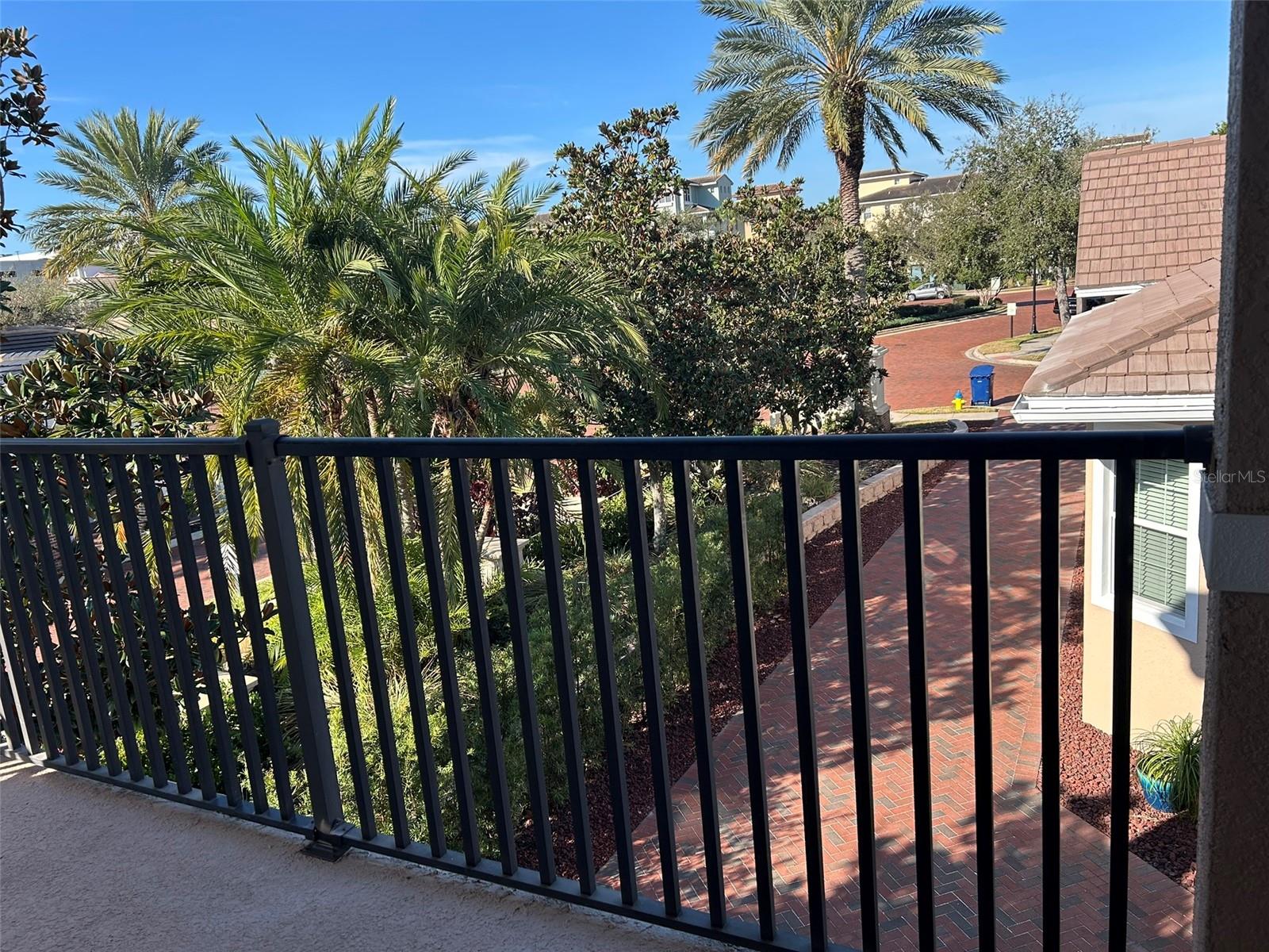 6101 YEATS MANOR DR, TAMPA, FL — photo 33