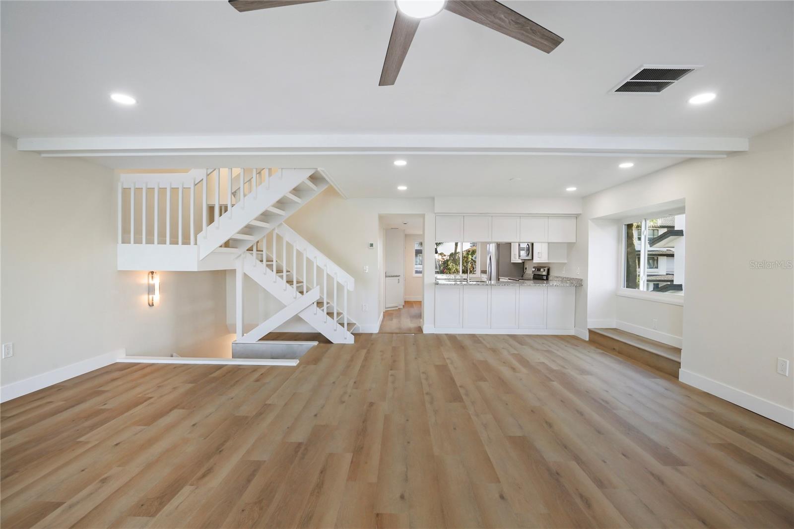 150 MARINA DEL REY CT, CLEARWATER BEACH, FL — photo 17