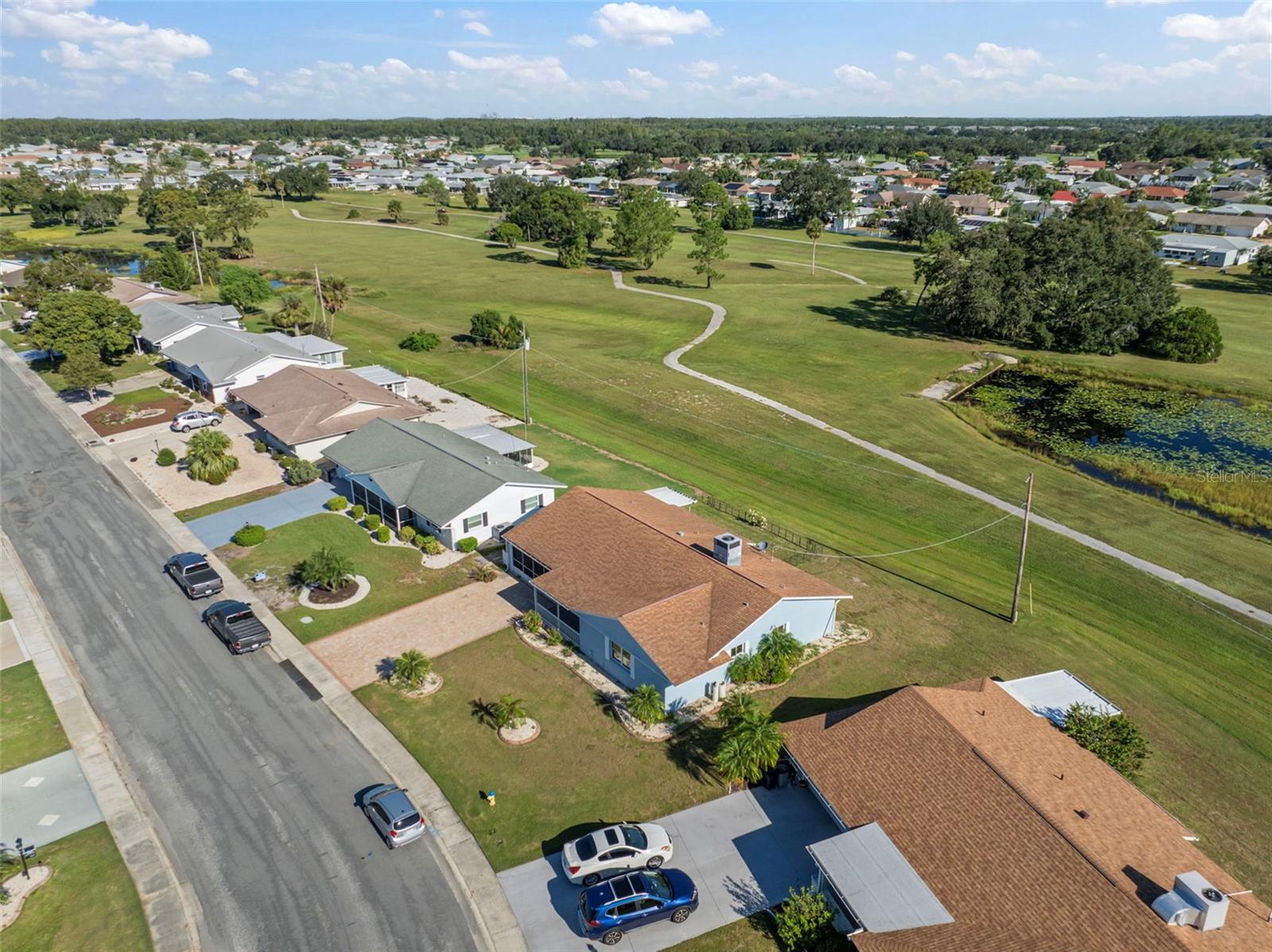 609 FOX HILLS DR, SUN CITY CENTER, FL — photo 47