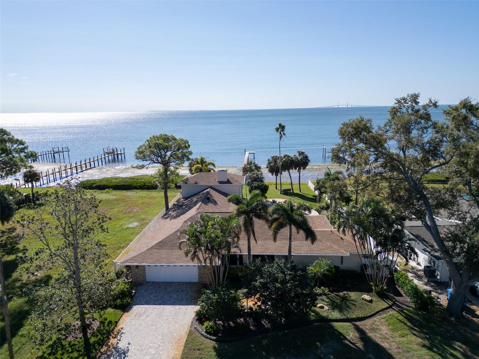 1100 FRIENDLY WAY S, ST PETERSBURG, FL — photo 3