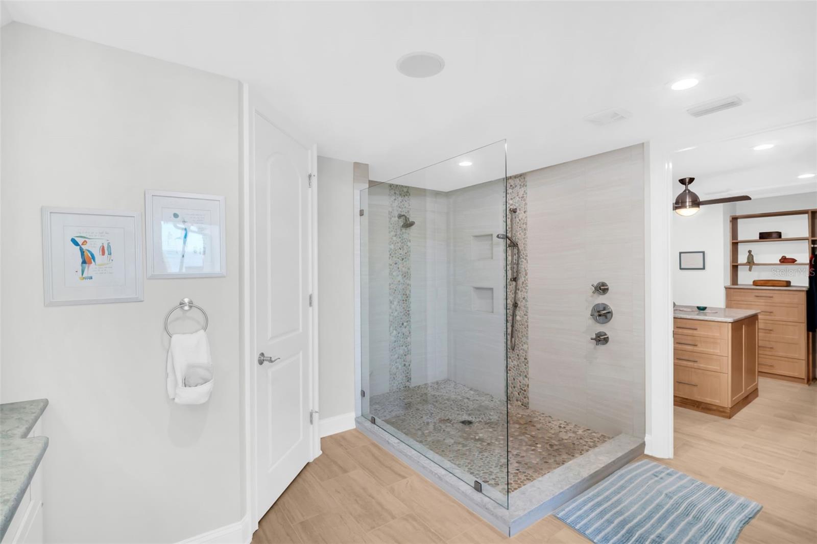 1100 FRIENDLY WAY S, ST PETERSBURG, FL — photo 13