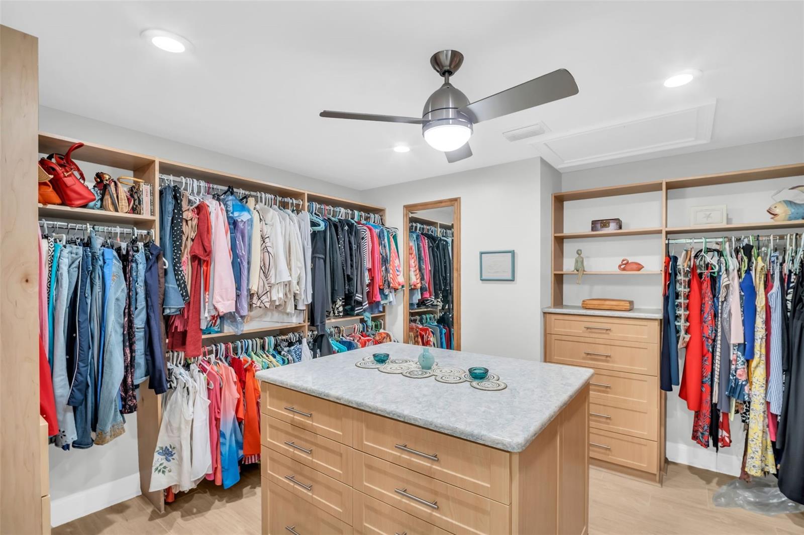 1100 FRIENDLY WAY S, ST PETERSBURG, FL — photo 15