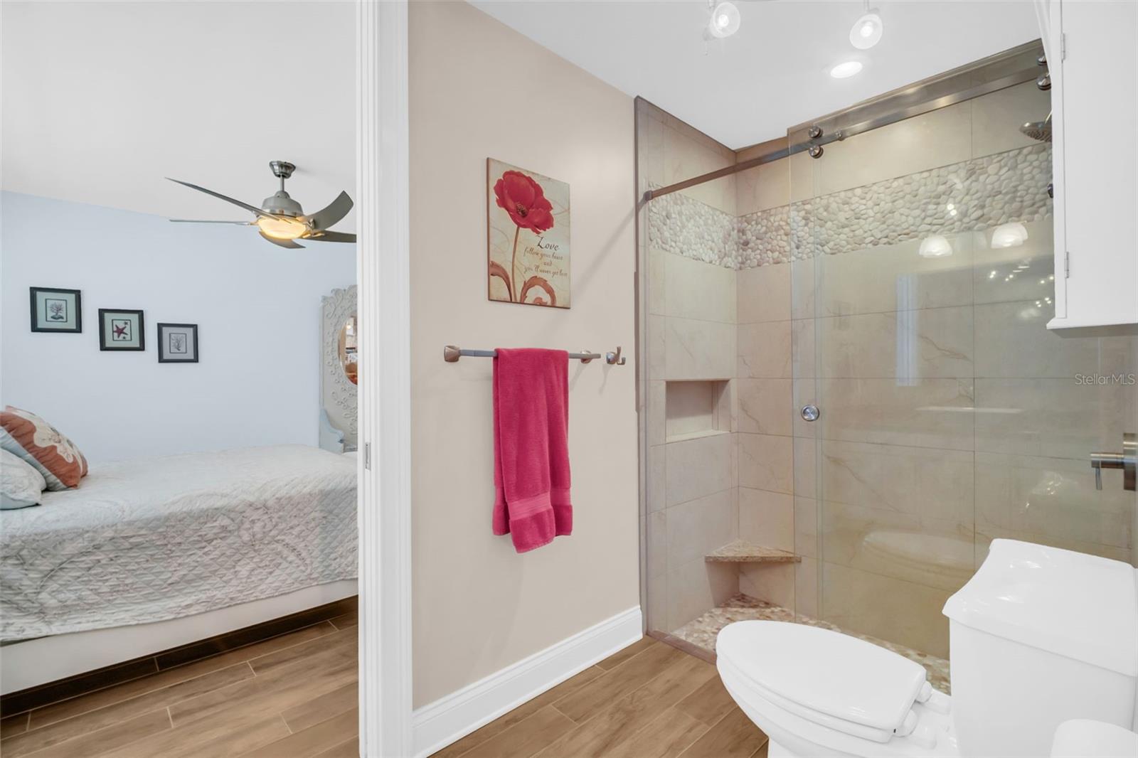 1100 FRIENDLY WAY S, ST PETERSBURG, FL — photo 28