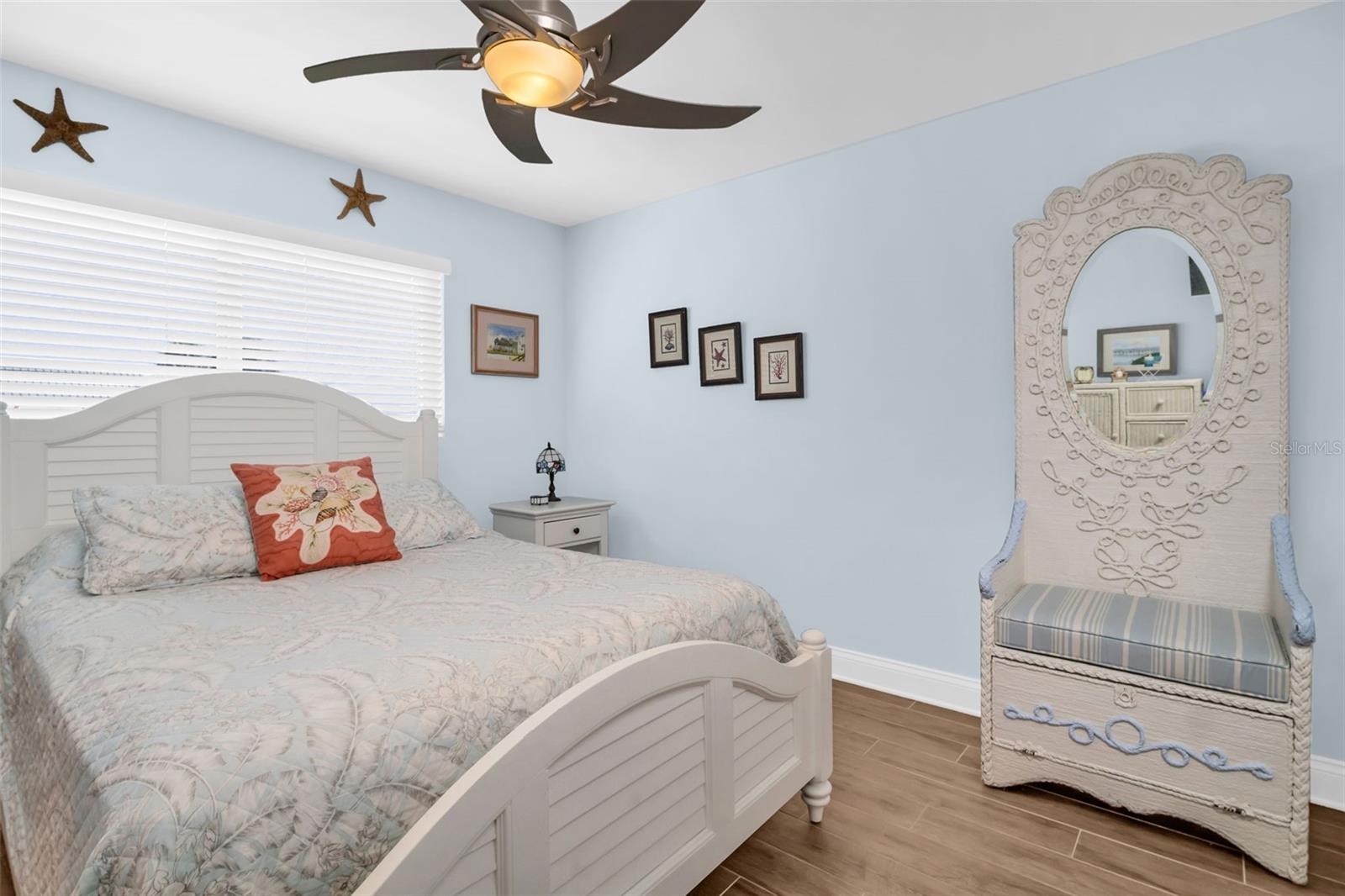 1100 FRIENDLY WAY S, ST PETERSBURG, FL — photo 29