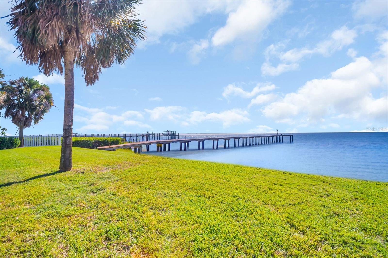 1100 FRIENDLY WAY S, ST PETERSBURG, FL — photo 43