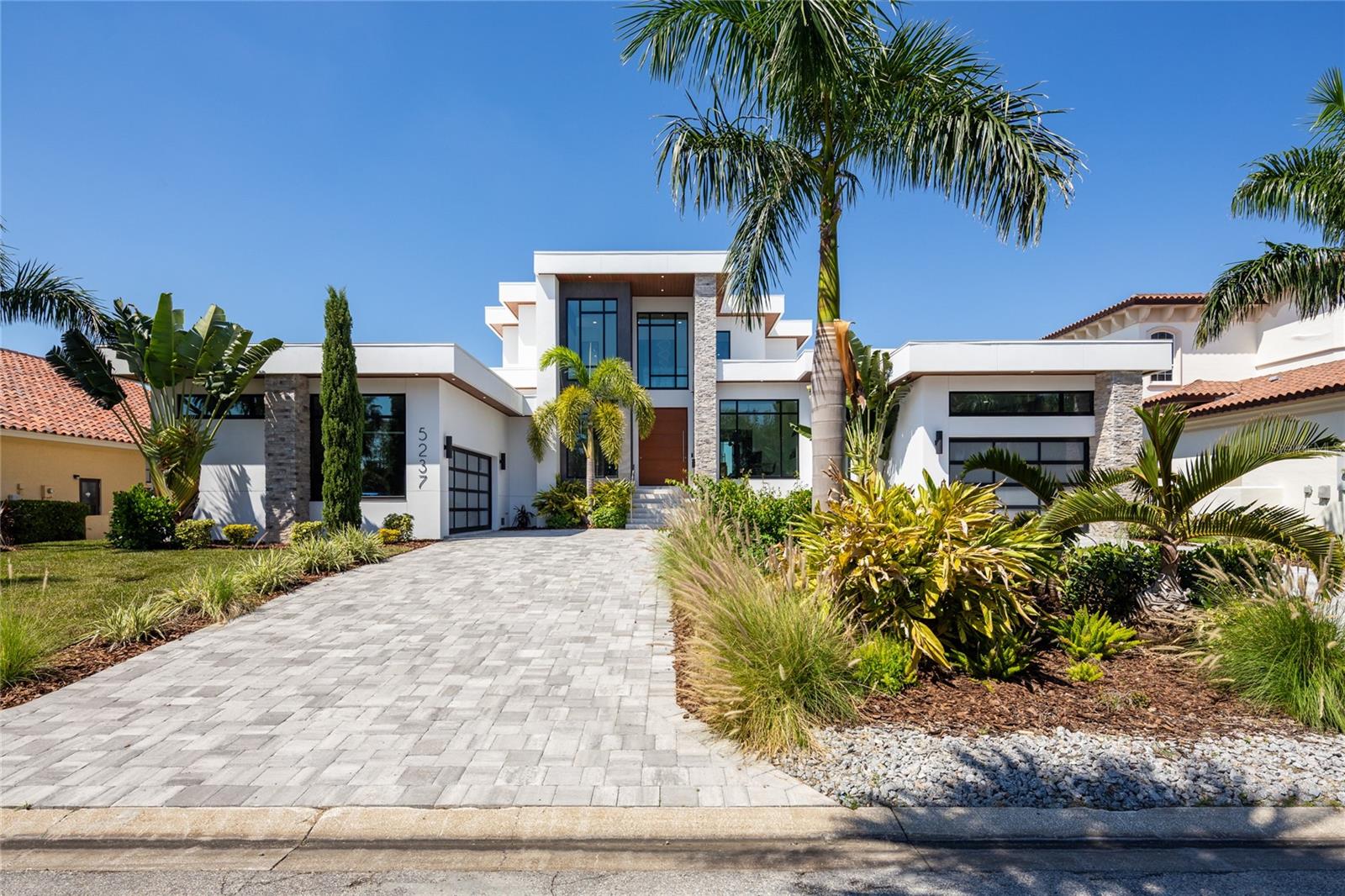 5237 61ST AVE S, ST PETERSBURG, FL — photo 3