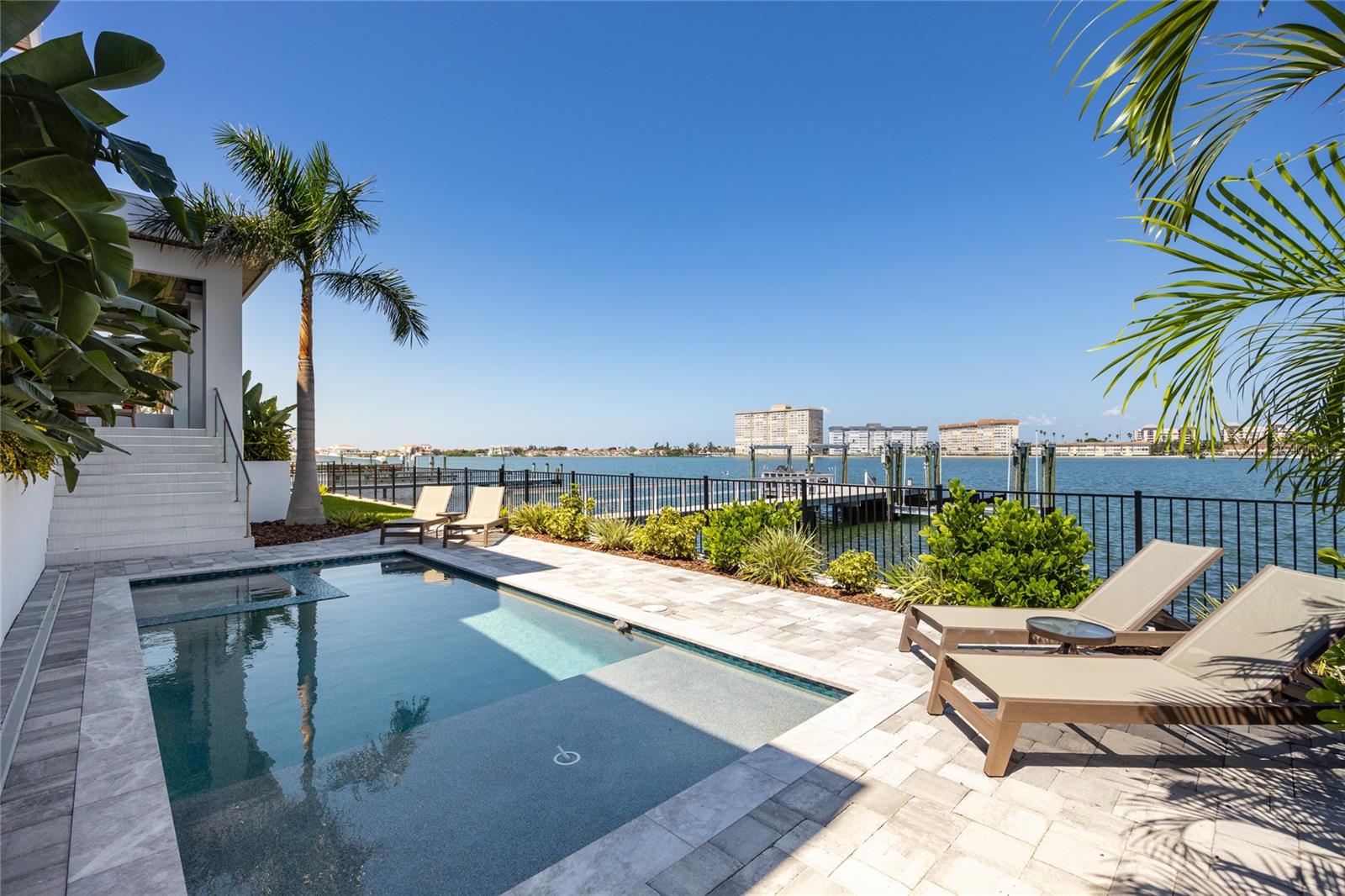 5237 61ST AVE S, ST PETERSBURG, FL — photo 68