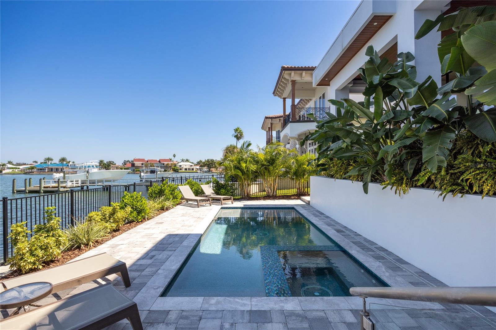 5237 61ST AVE S, ST PETERSBURG, FL — photo 74
