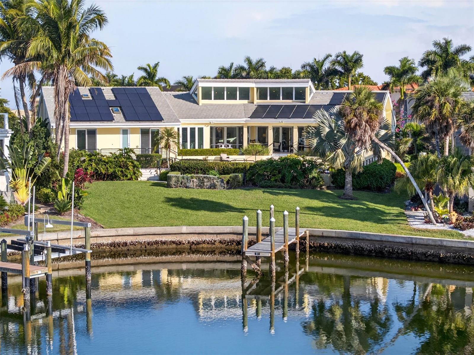 1571 HARBOR CAY LN, LONGBOAT KEY, FL