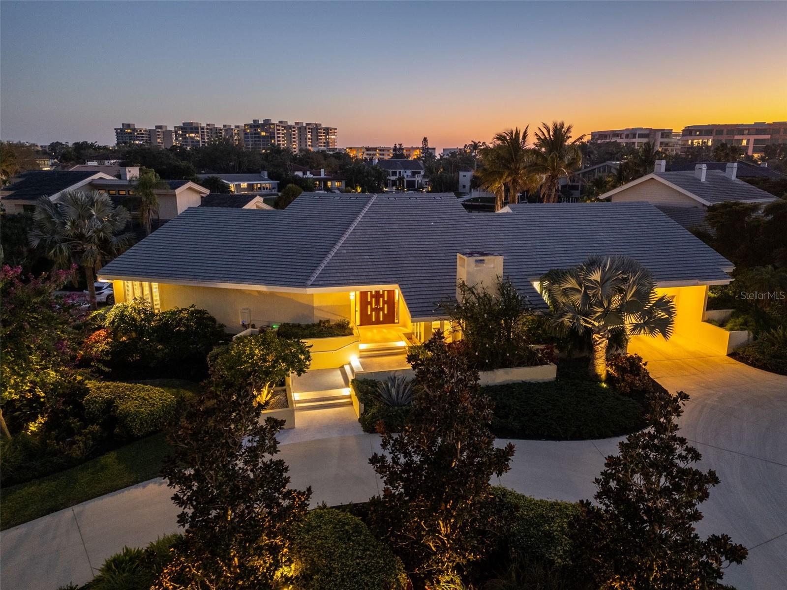 1571 HARBOR CAY LN, LONGBOAT KEY, FL — photo 13