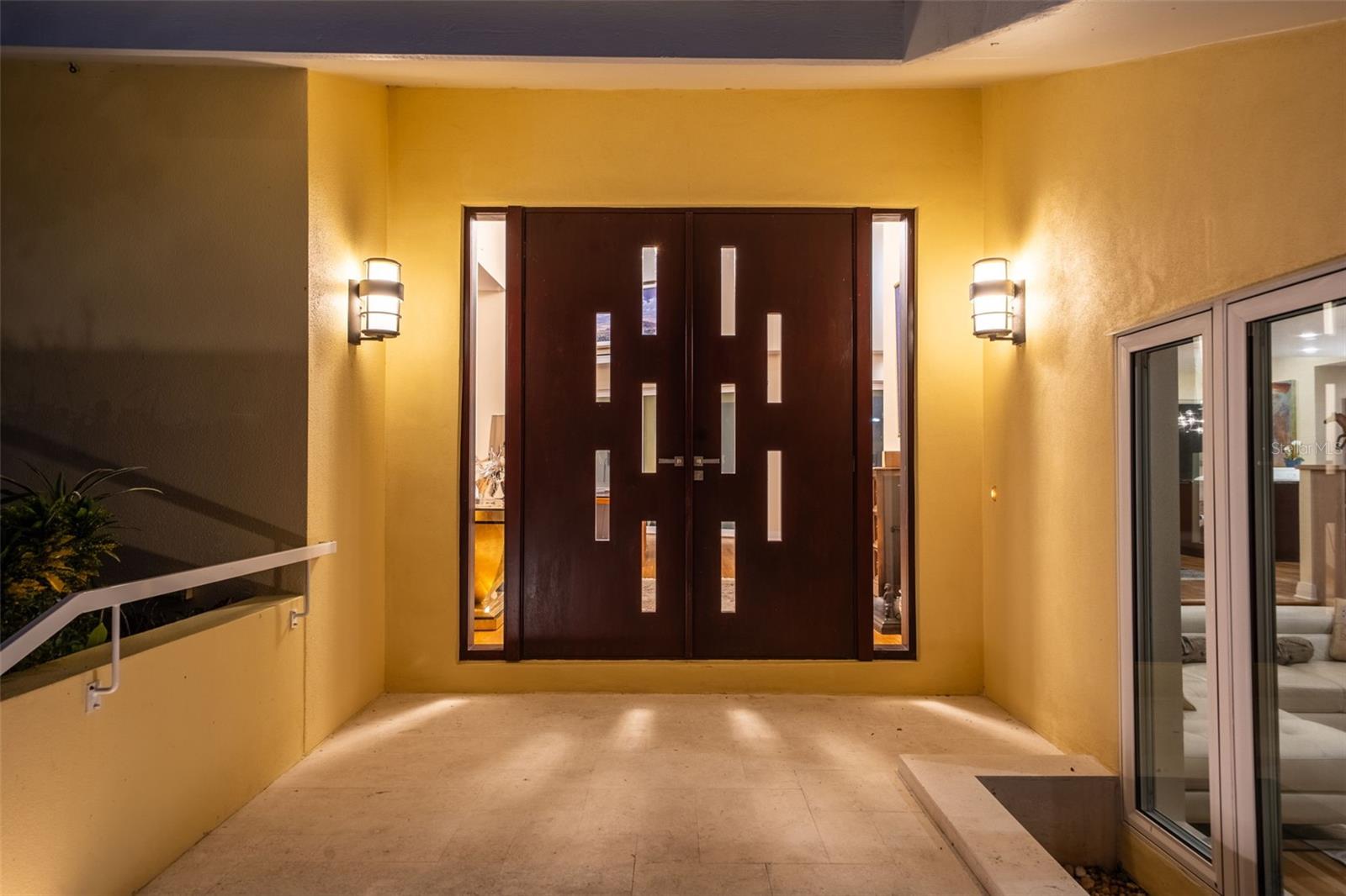 1571 HARBOR CAY LN, LONGBOAT KEY, FL — photo 15