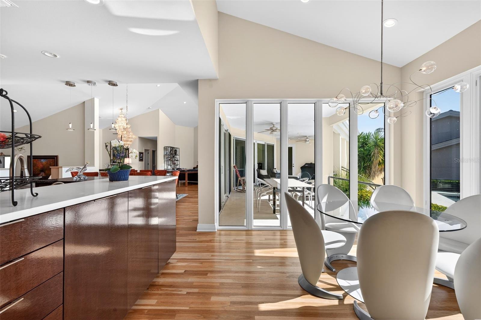 1571 HARBOR CAY LN, LONGBOAT KEY, FL — photo 30