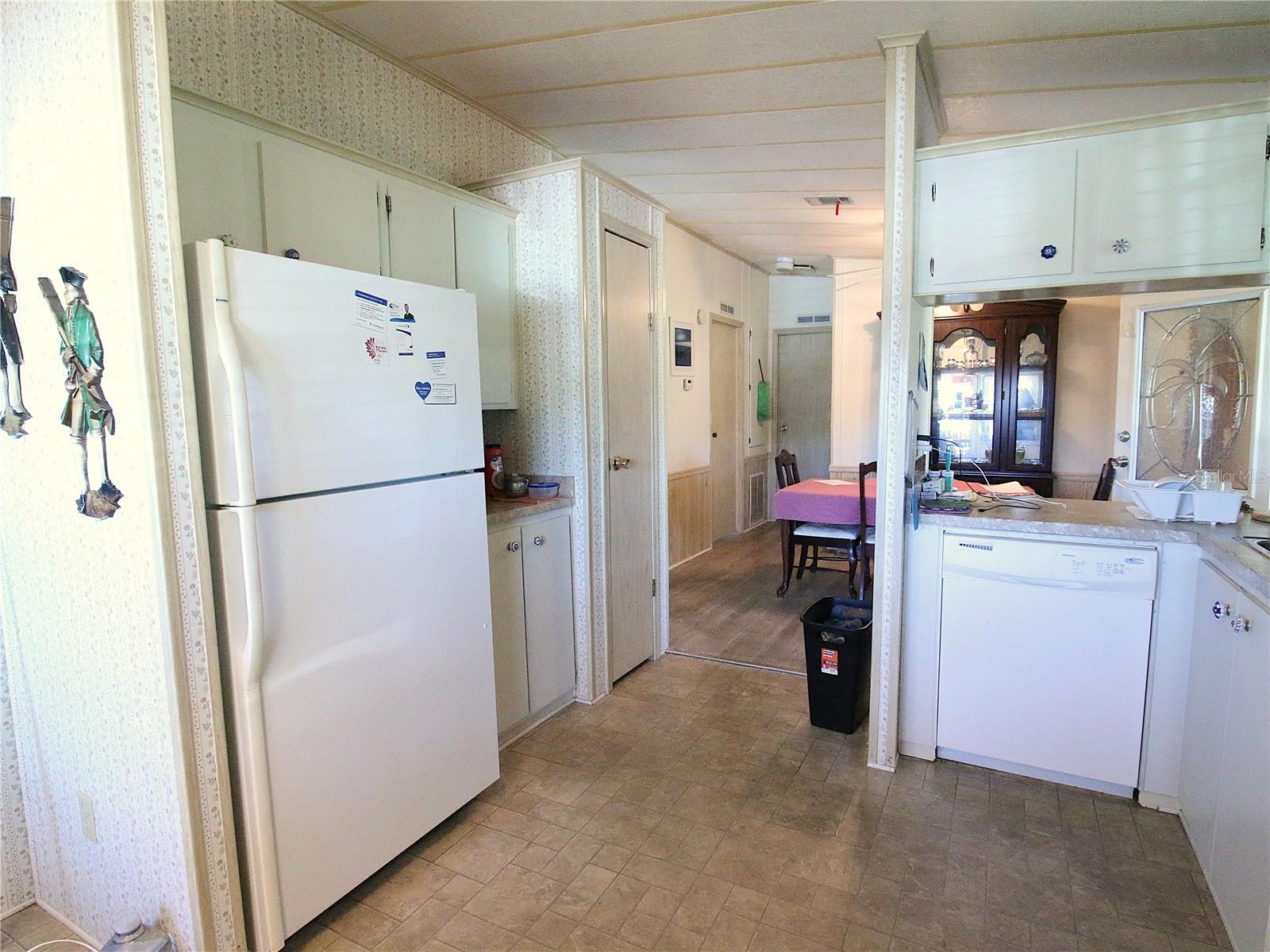 145 JANA CIR, AUBURNDALE, FL — photo 5