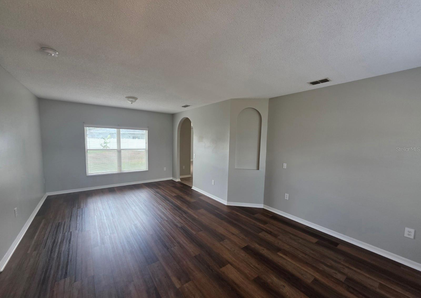 579 KILIMANJARO DR, KISSIMMEE, FL — photo 4