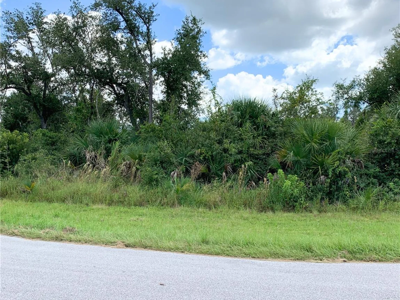 2120 LORRAINE DR, PORT CHARLOTTE, FL — photo 13