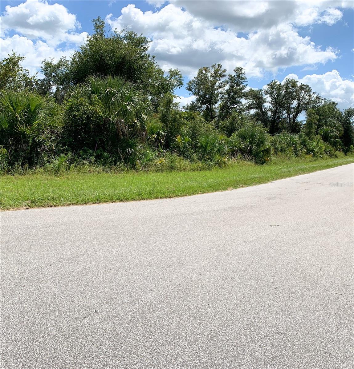 2120 LORRAINE DR, PORT CHARLOTTE, FL — photo 17