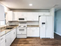 830 N SUNSET DR — photo 14