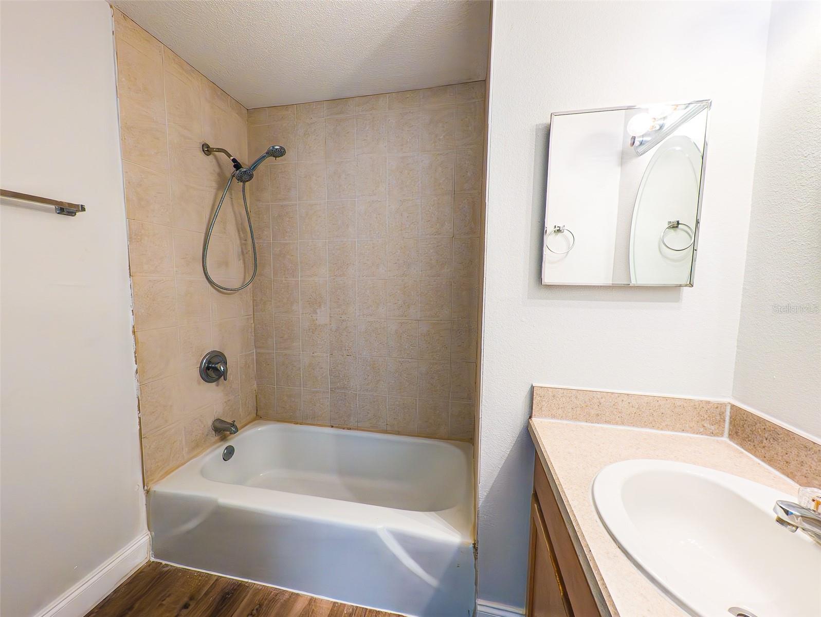 830 N SUNSET DR, MOUNT DORA, FL — photo 28