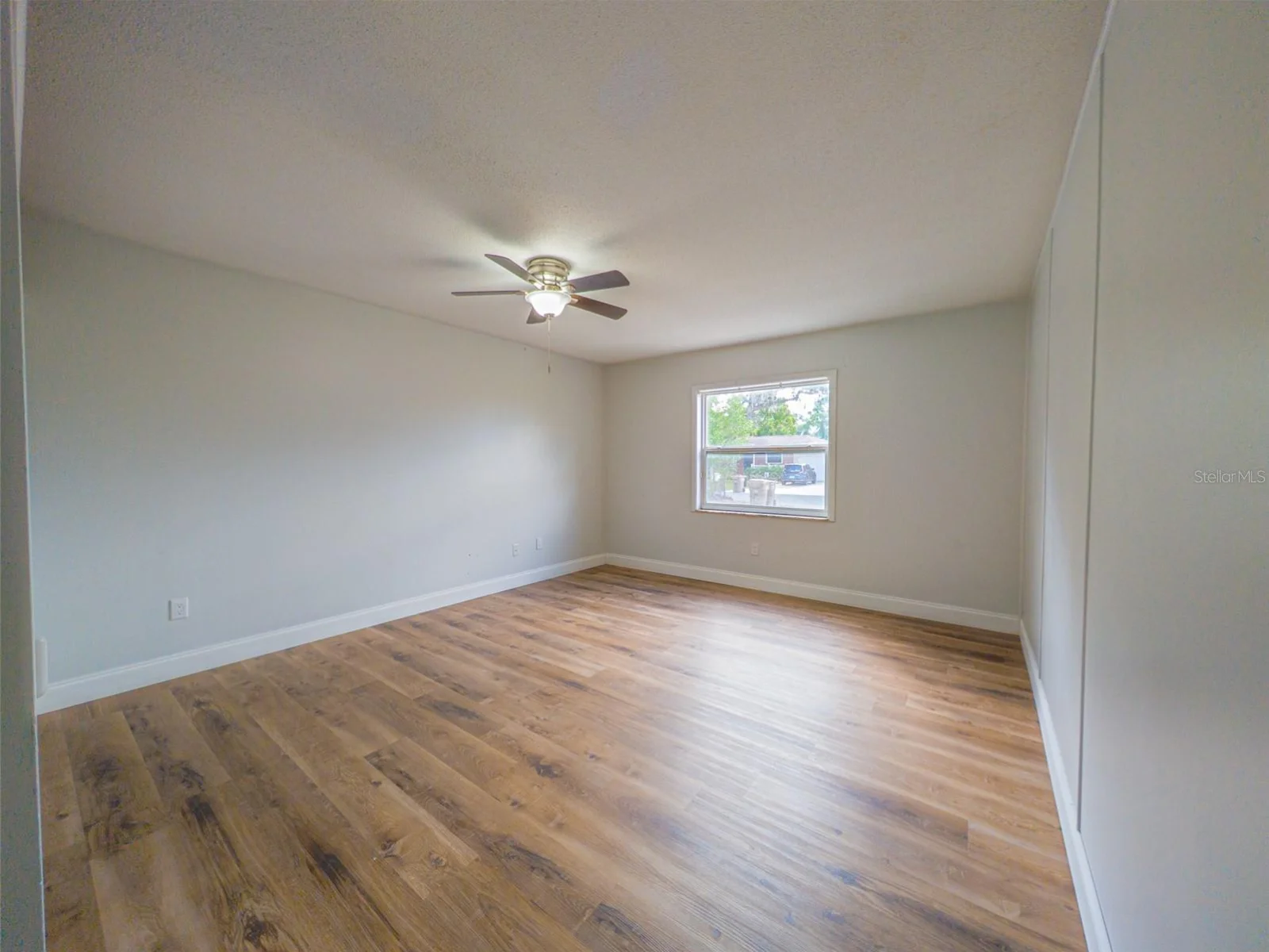 830 N SUNSET DR, MOUNT DORA, FL — photo 57