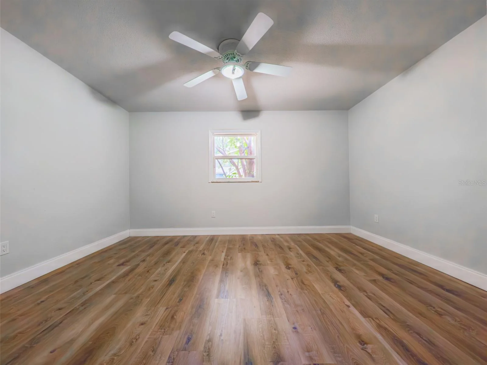 830 N SUNSET DR, MOUNT DORA, FL — photo 63