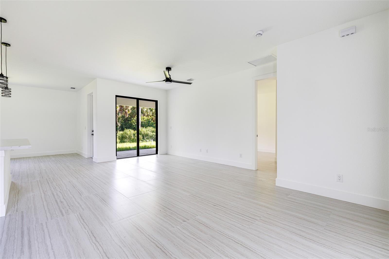 17196 GLENVIEW AVE, PORT CHARLOTTE, FL — photo 30