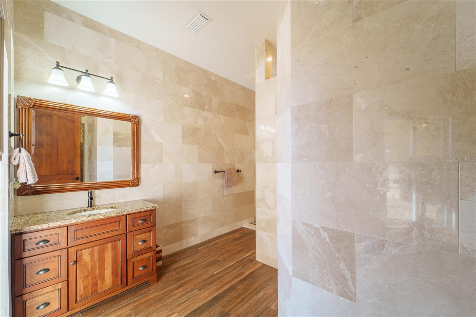 1930 BAYSHORE DR, ENGLEWOOD, FL — photo 47