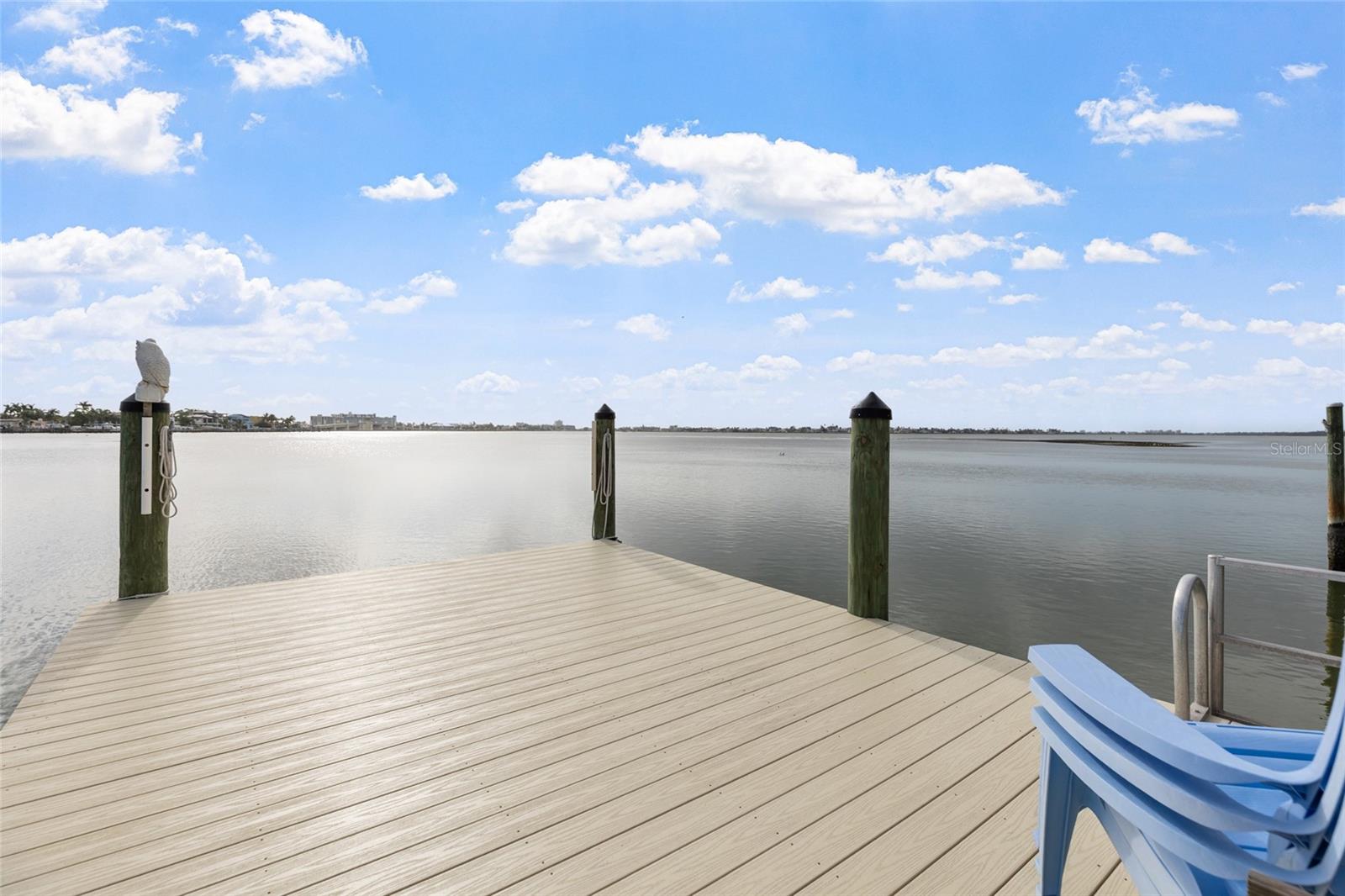 311 SUNSET DR N, ST PETERSBURG, FL — photo 4