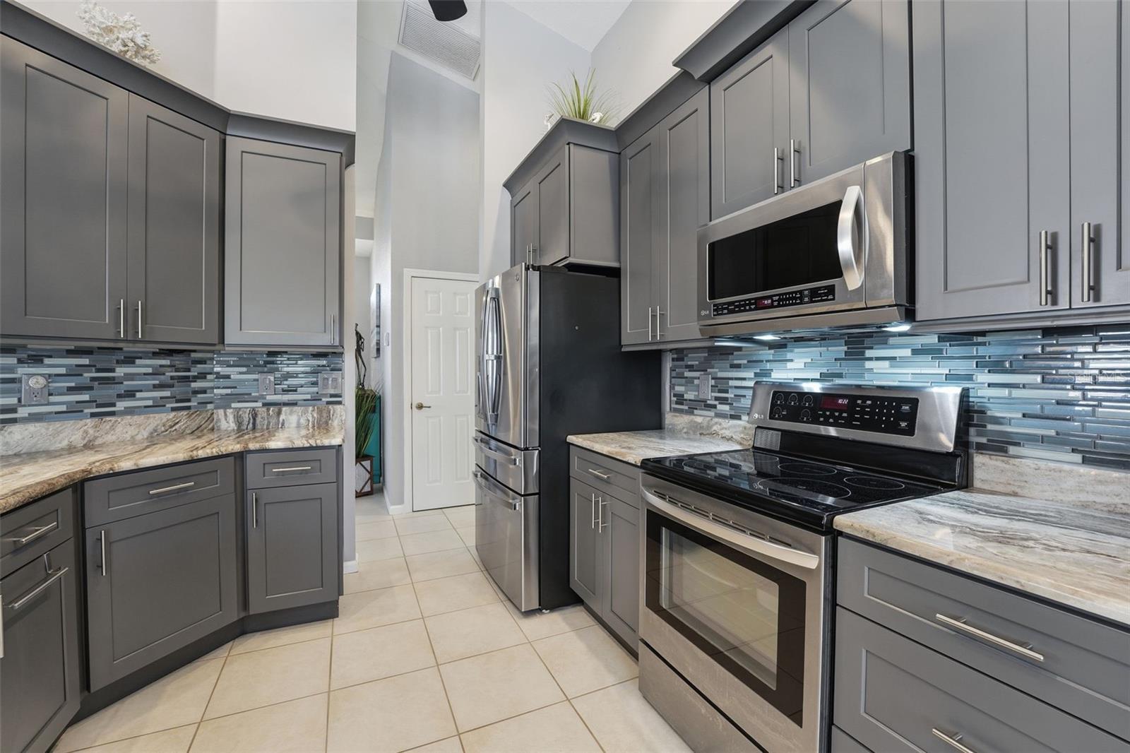 3401 BAY RIDGE WAY, PORT CHARLOTTE, FL — photo 19
