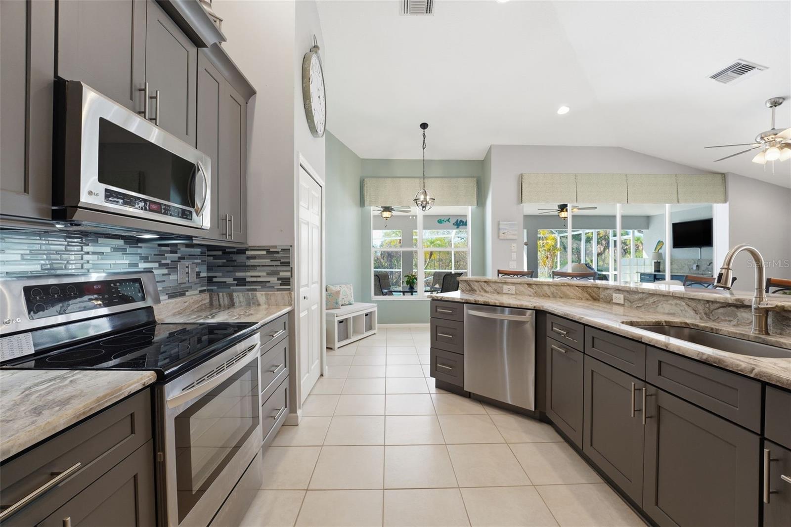 3401 BAY RIDGE WAY, PORT CHARLOTTE, FL — photo 20