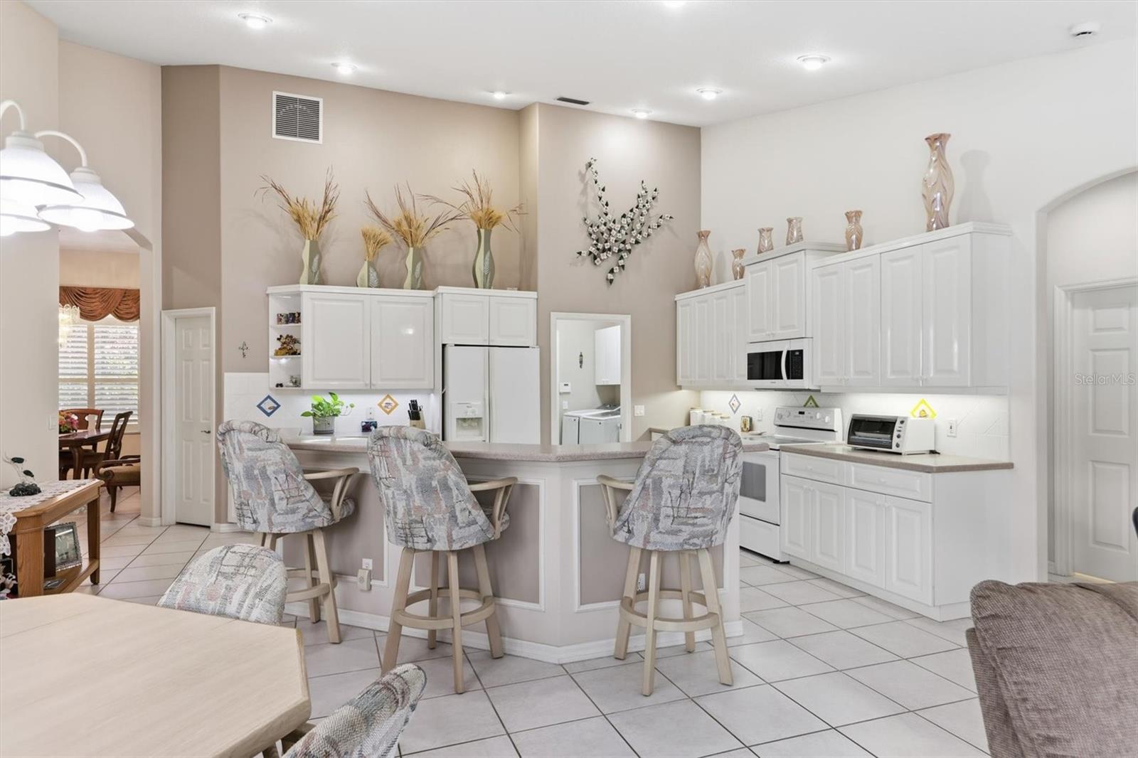 5608 EASTWIND DR, SARASOTA, FL — photo 11