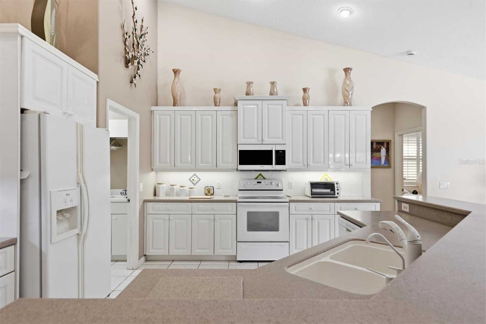 5608 EASTWIND DR, SARASOTA, FL — photo 12