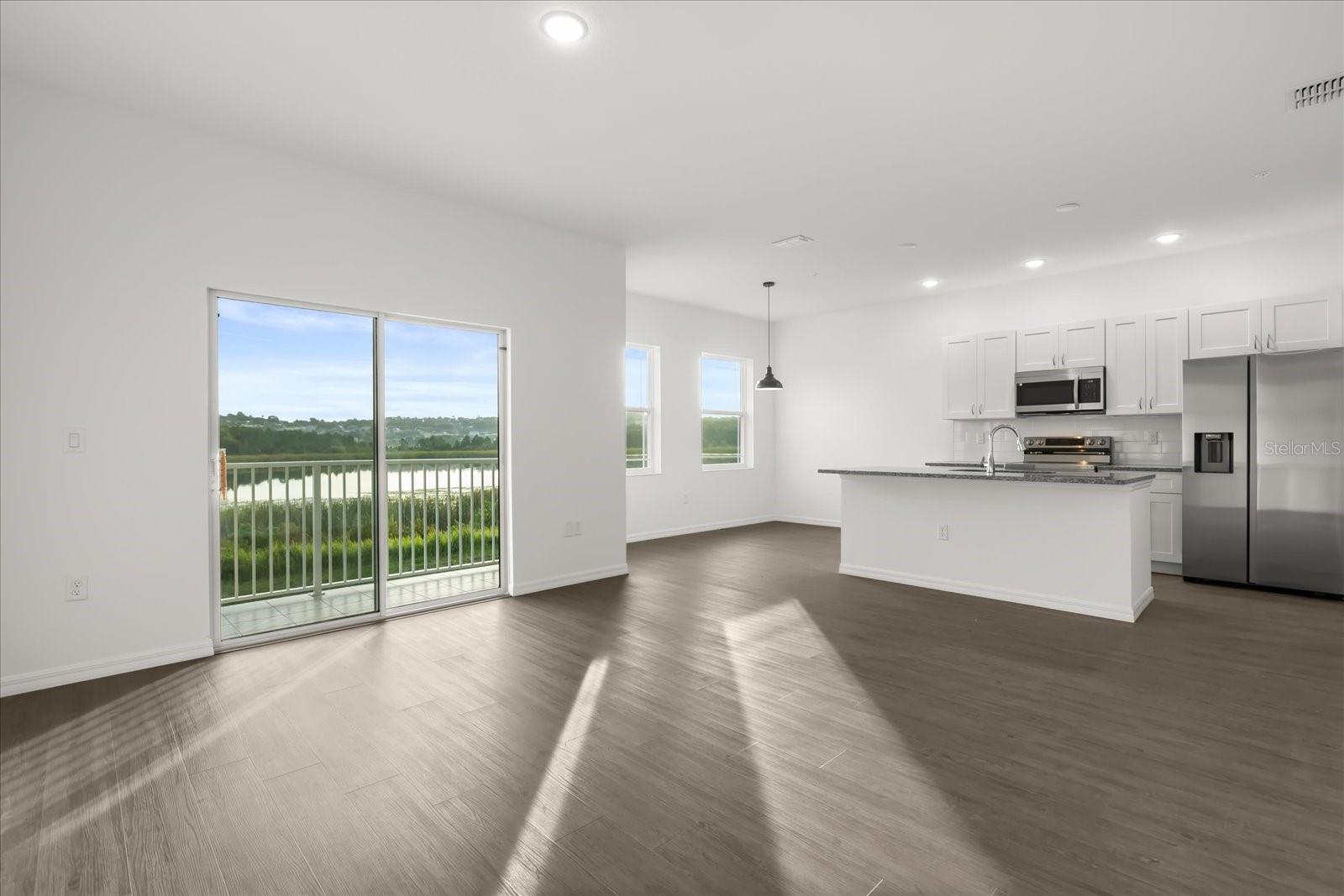 935 LAKEFRONT VILLAGE DR, CLERMONT, FL — photo 4