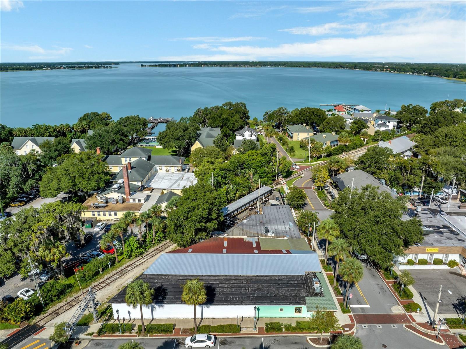 610 S HIGHLAND ST, MOUNT DORA, FL — photo 33