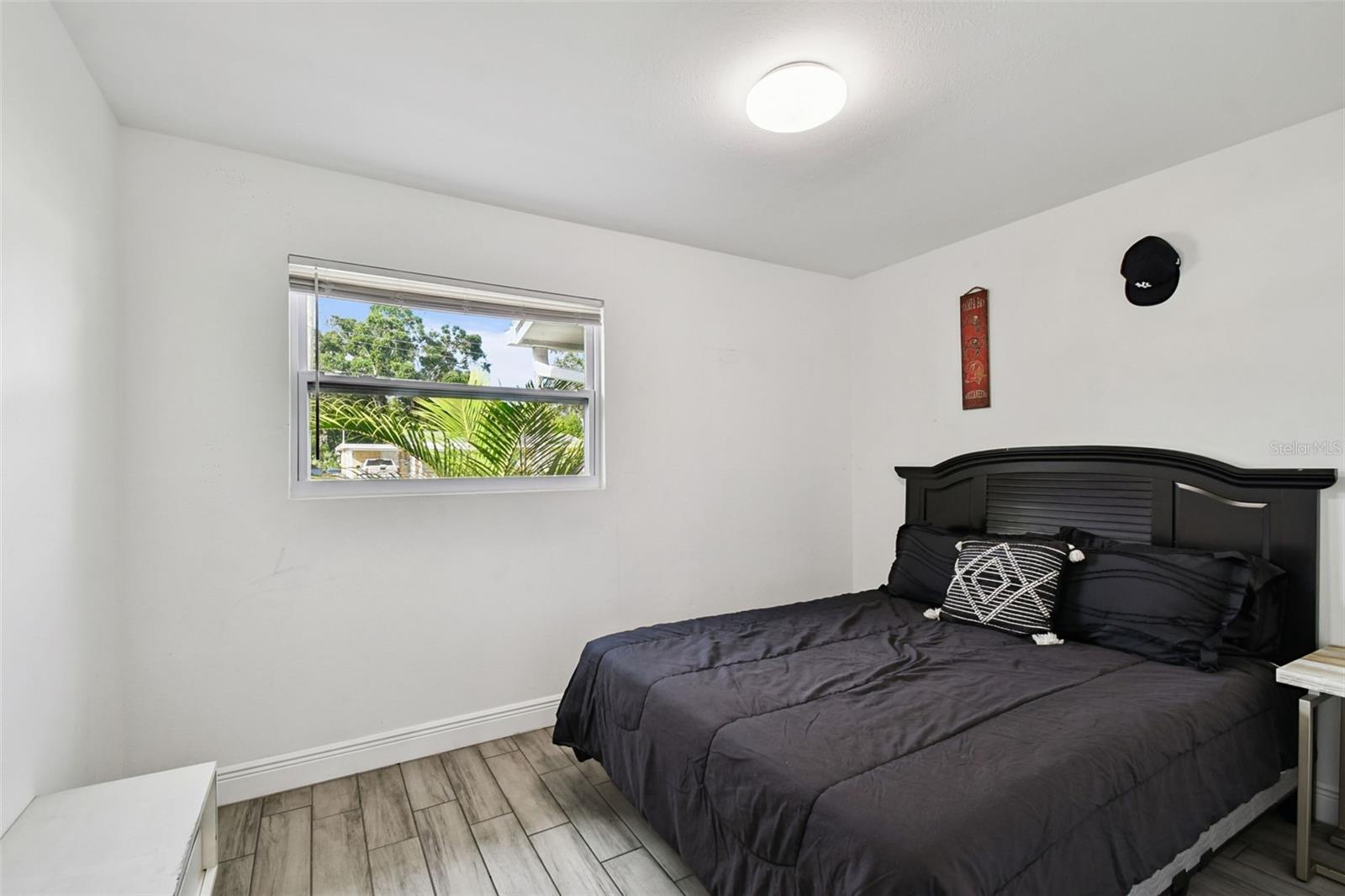 4722 W BAY AVE, TAMPA, FL — photo 11