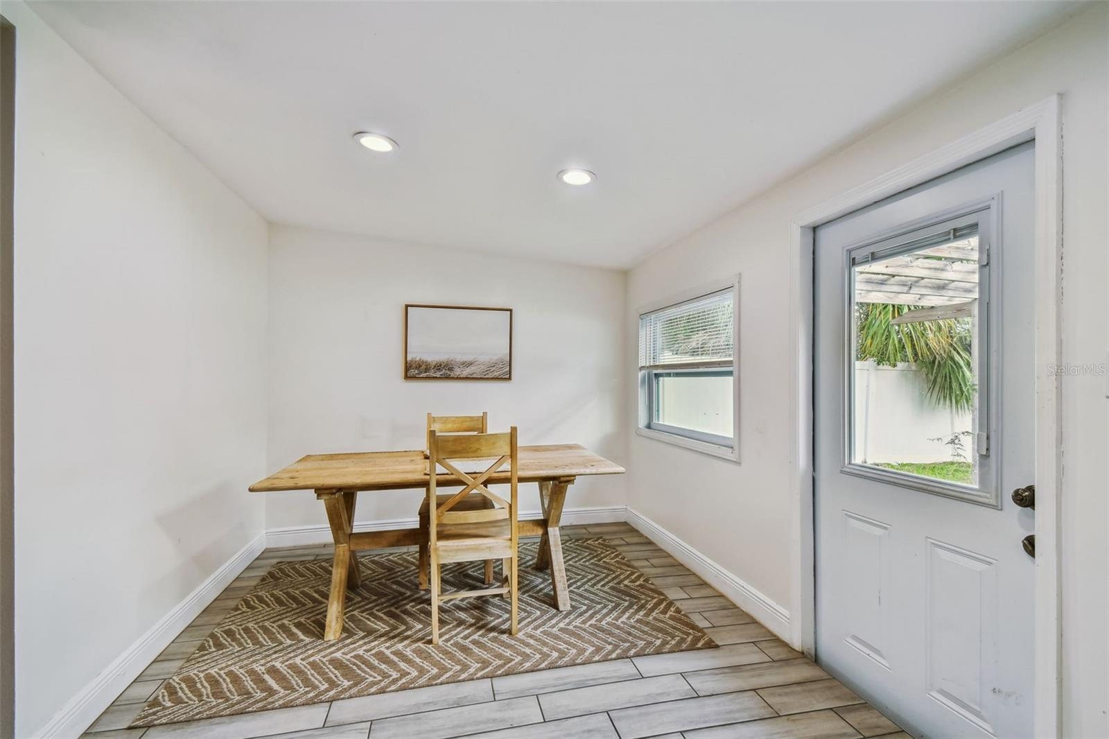 4722 W BAY AVE, TAMPA, FL — photo 19