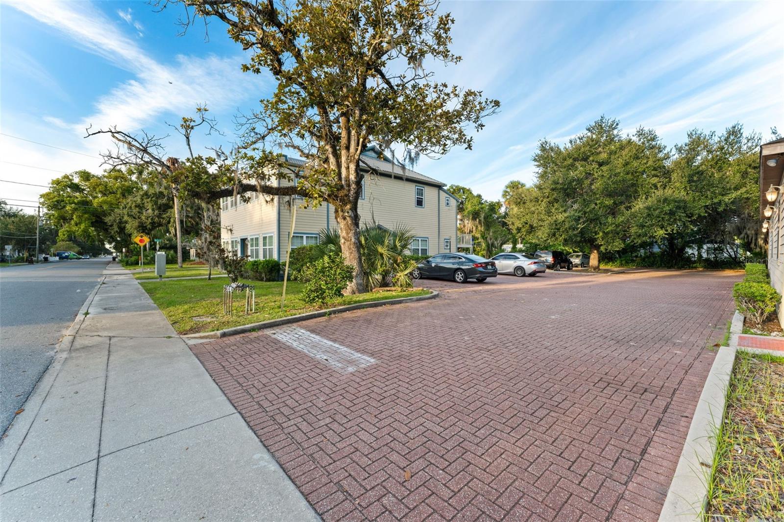 22 S CLYDE AVE, KISSIMMEE, FL — photo 7