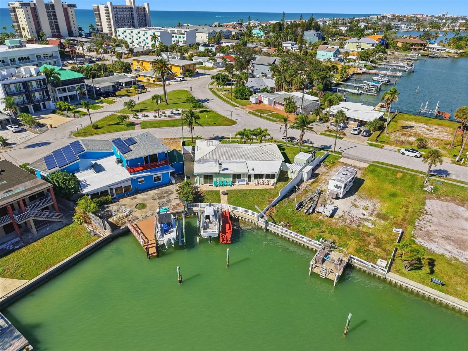 15302 HARBOR DR, MADEIRA BEACH, FL — photo 44