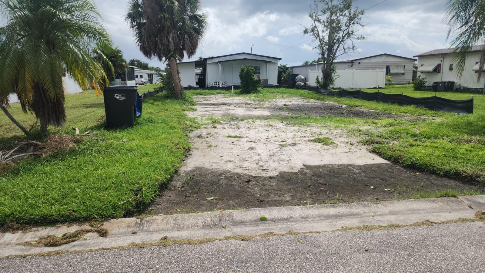 306 50TH AVENUE PLZ E, BRADENTON, FL