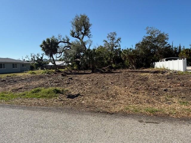 9161 PINE COVE DR, ENGLEWOOD, FL — photo 3