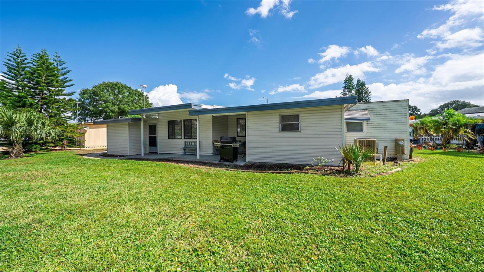 2718 VINDALE RD, TAVARES, FL — photo 89