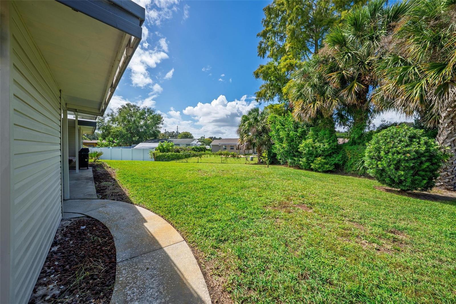 2718 VINDALE RD, TAVARES, FL — photo 91