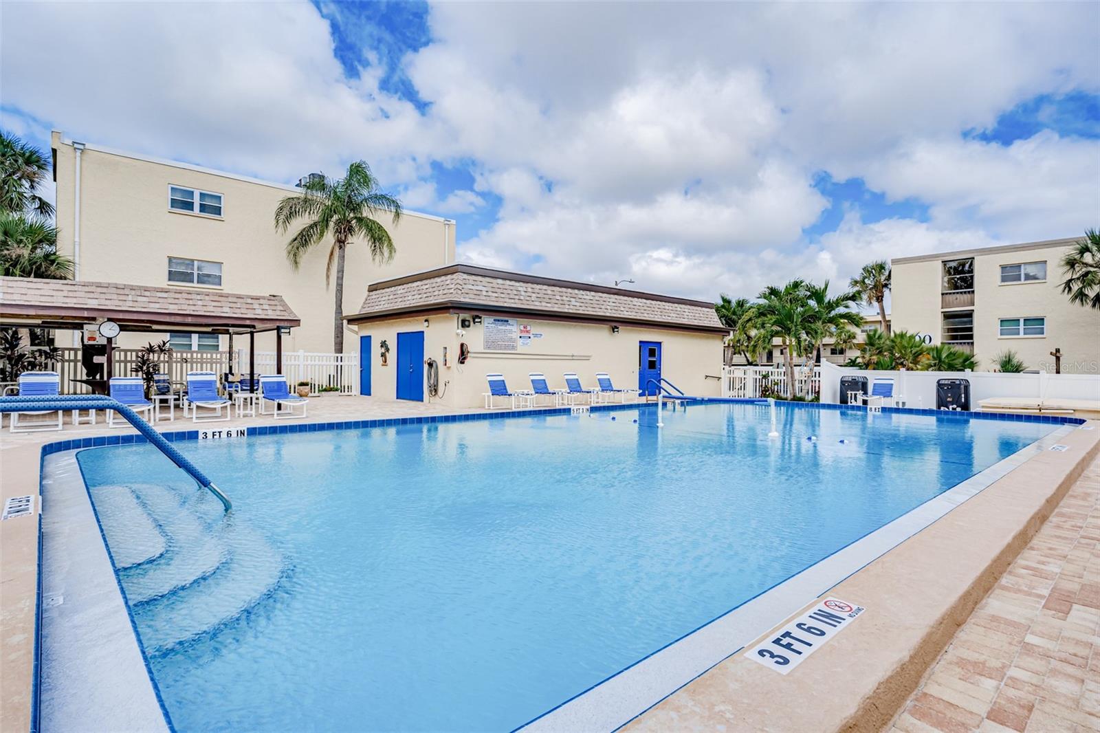 11485 OAKHURST RD #200-306, LARGO, FL — photo 28