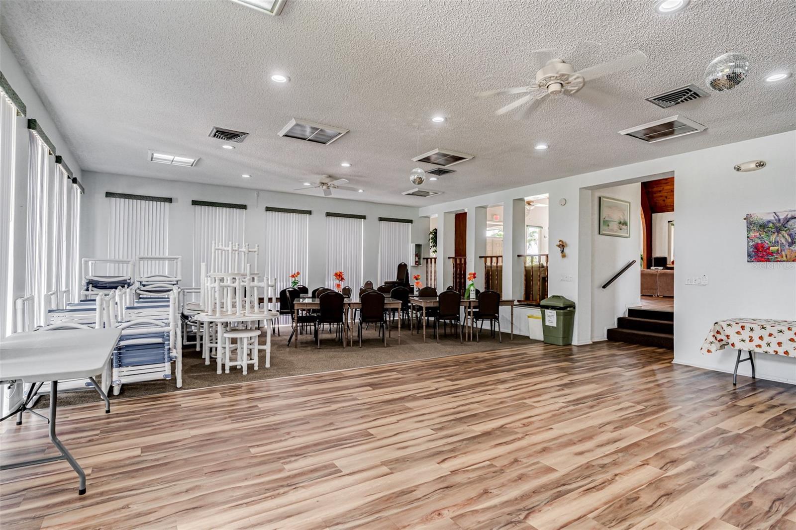 11485 OAKHURST RD #200-306, LARGO, FL — photo 45