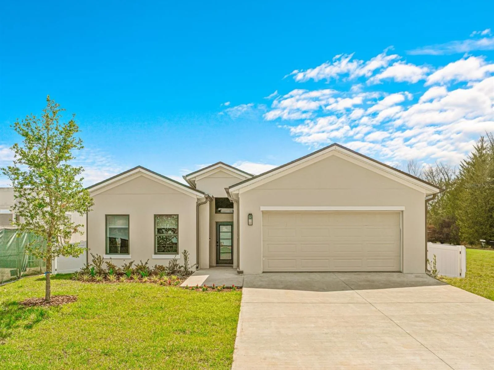 6450 OCTAVE STREET DR, MASCOTTE, FL — photo 1