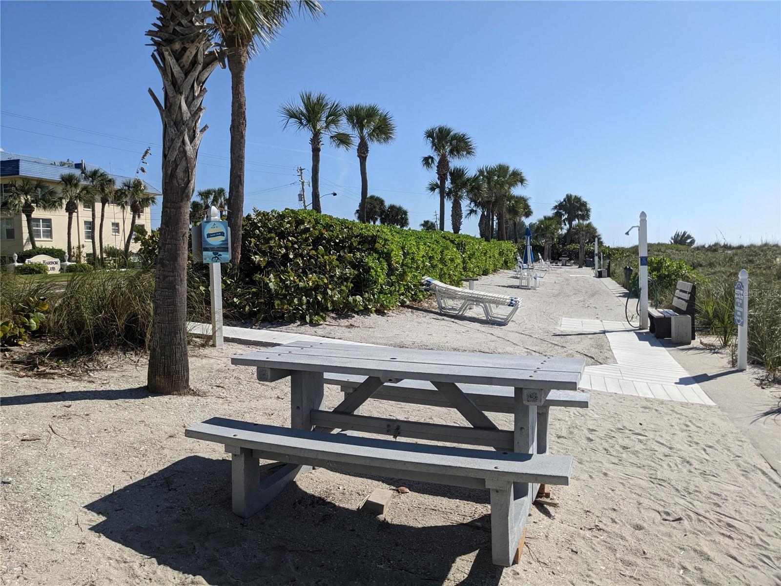 3806 GULF OF MEXICO DR #C208, LONGBOAT KEY, FL — photo 3