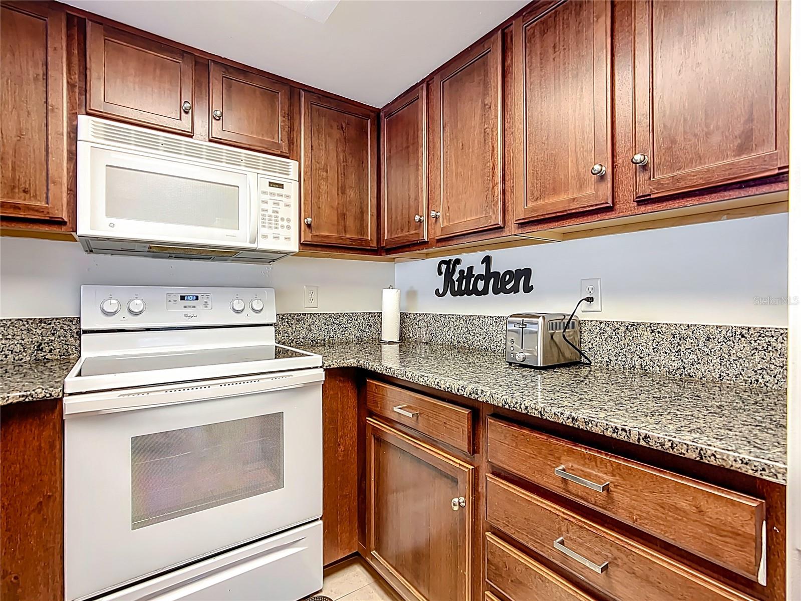 1880 N CRYSTAL LAKE DR #12, LAKELAND, FL — photo 15