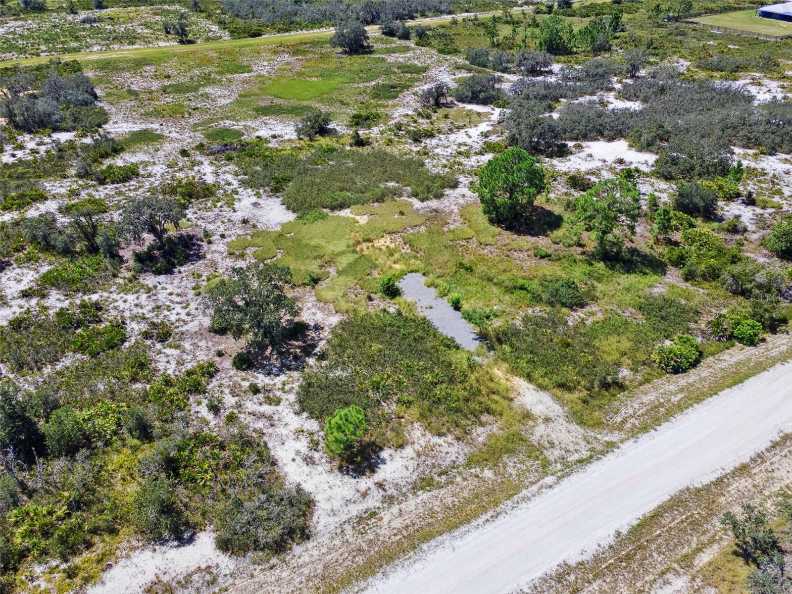 2253 W SHULA RD, AVON PARK, FL — photo 12
